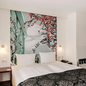 *** Hotel Helvetia Center Germany