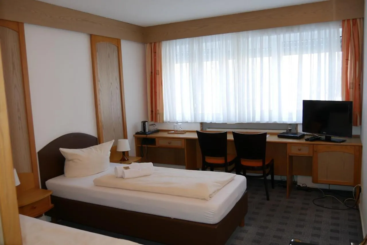 Hotel Wasserburg Munich 3*,